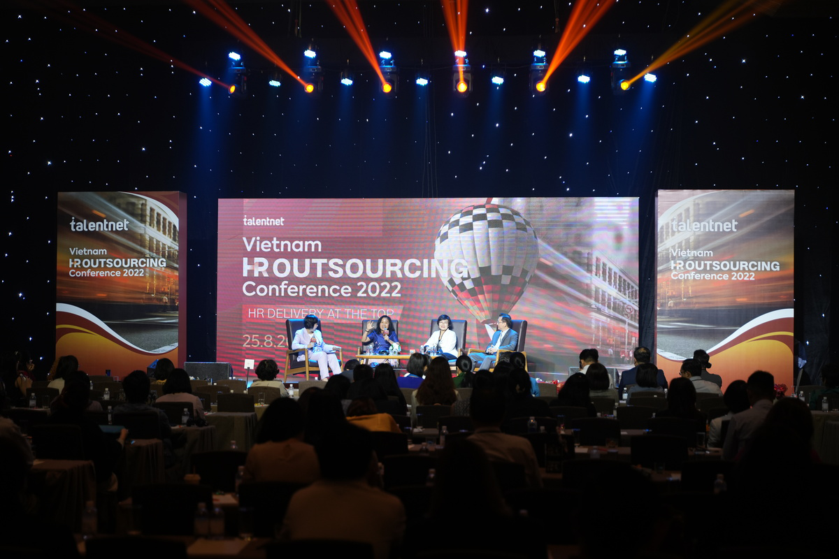 Vietnam HR Outsourcing Conference 2022: The First And Biggest Outsourcing Conference About Human Capital In Vietnam 13 The discussion among HR professionals about the highlights of HR outsourcing solutions across industries & sectorsÂ