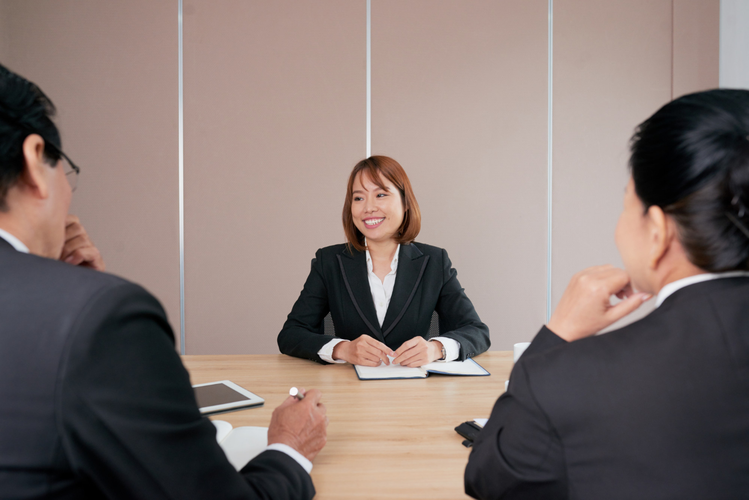 Nhân Sự Muôn Hình Vạn Trạng: Đâu Chỉ Gói Gọn Tuyển Dụng, Tính Lương? 6 Diverse HR