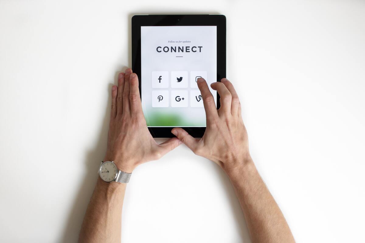 The Future of HR Tech in Manufacturing Industry 3 The Future of HR Tech in Manufacturing Industry