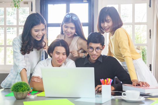 Nhận Diện Những Rào Cản Vô Hình Khiến Doanh Nghiệp Chậm Tiến 3 VÄn hóa công sá» giúp doanh nghiá»p chạm Äến nhiá»u thà nh tá»±u lá»n