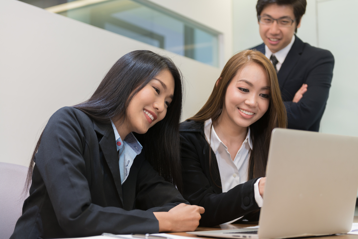 Tuyển Dụng Chuyên Nghiệp và Hiệu Quả: Từ Sàng Lọc Hồ Sơ Đến Chọn Lựa Ứng Viên Phù Hợp Nhất 2 Việc tuyển dụng hiệu quả cần có chiến lược ngay từ giai đoạn sàng lọc hồ sơ