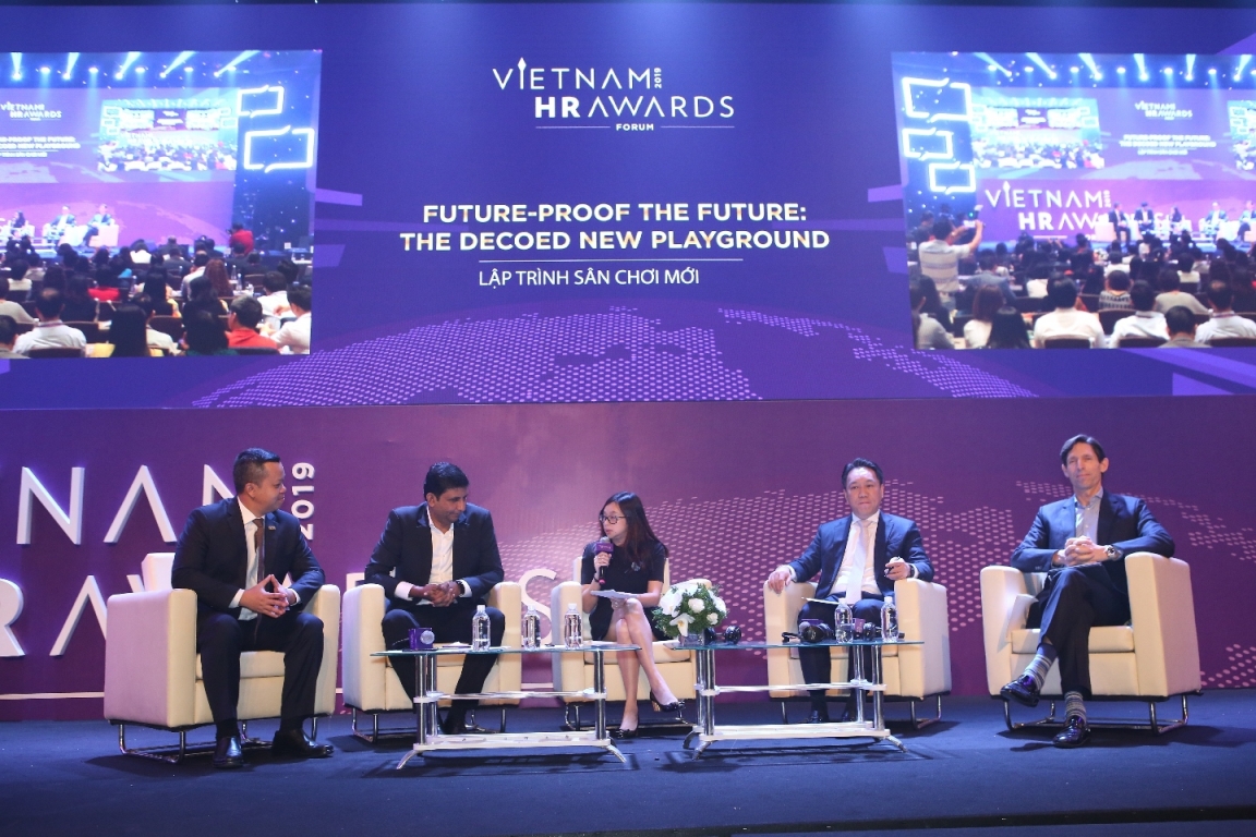 Vietnam HR Awards Forum 2019 17 Viet nam HR Awards forum 2019 - All leader