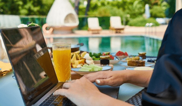 Xu Hướng Làm Việc Dịch Chuyển Của Dân Văn Phòng