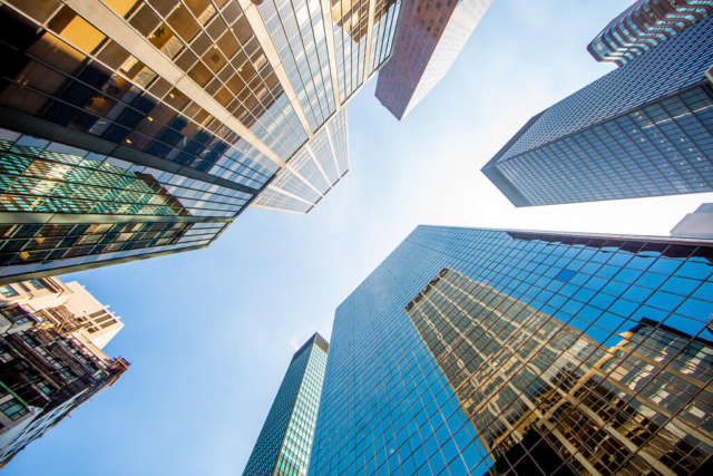 Change Control vs Change Management: HR's Strategic Role