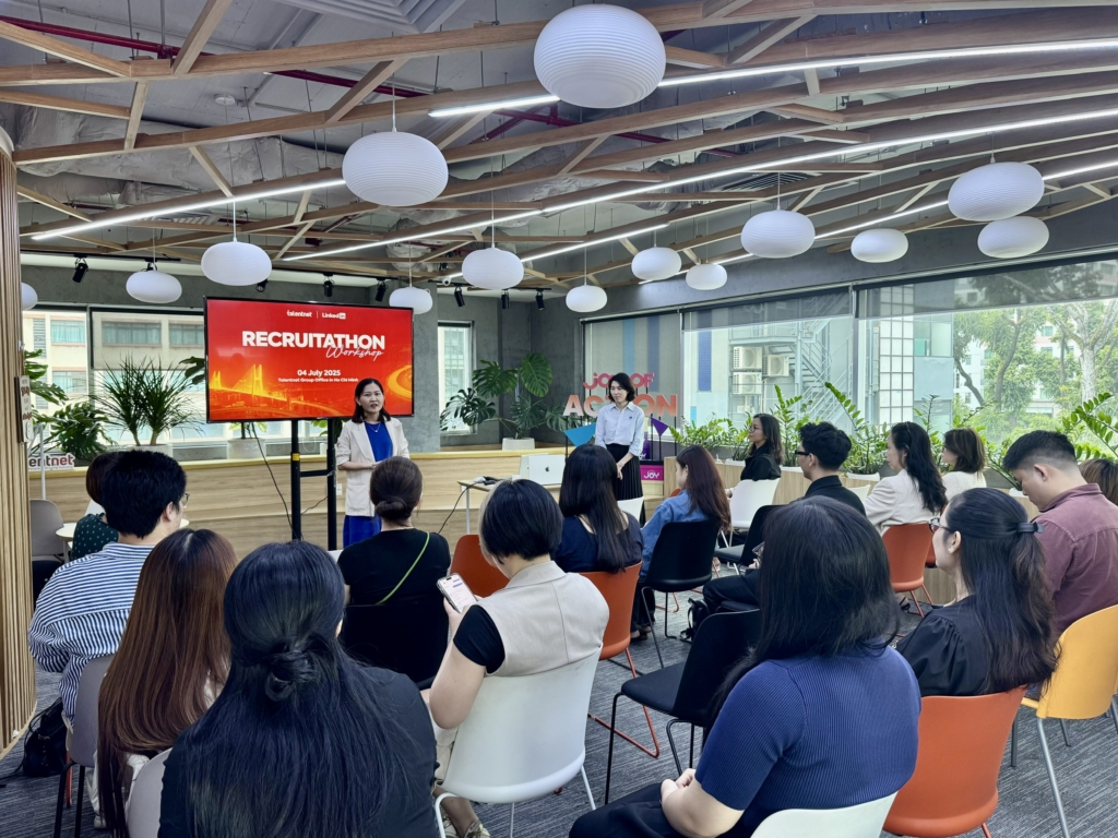 LinkedIn Recruitathon 2025: Exploring Modern Hiring & Learning Solutions in Ho Chi Minh City 3 web 2