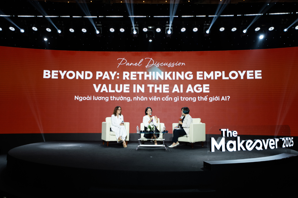 The Makeover 2025 – Ngày 2: “PAYING FORW-AI-RD” – Khi công nghệ và con người cùng kiến tạo tương lai 5 Panel 1