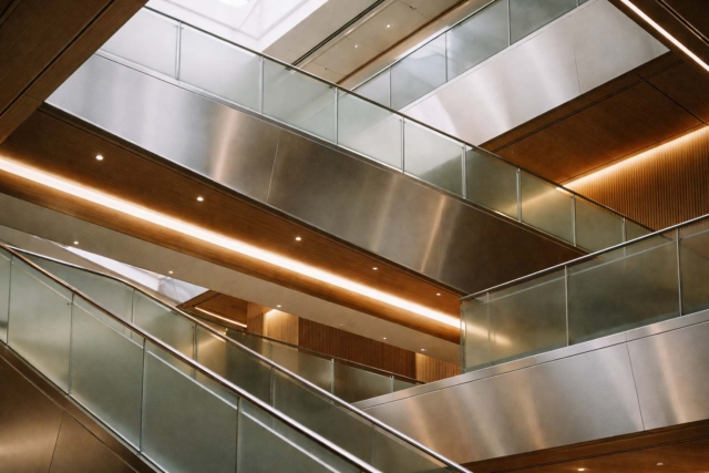 Liên doanh hay sở hữu toàn phần: FDI chọn mô hình nào?