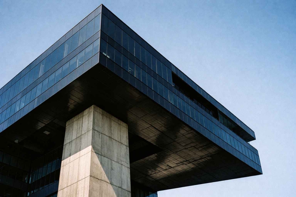 What Makes Top Talent Leave Companies During Growth