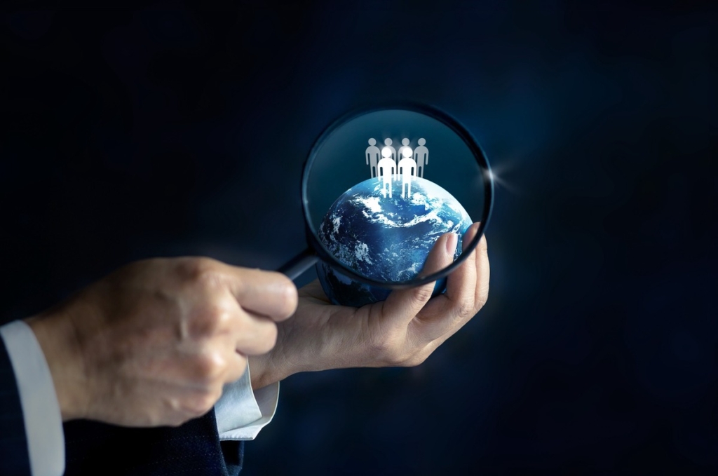 Executive Search And Recruitment: Key Differences And Advantages 4 There are two distinct approaches to finding the right talent: executive search and recruitment
